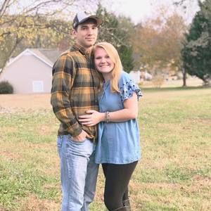 Meet your Posher, Chelsie